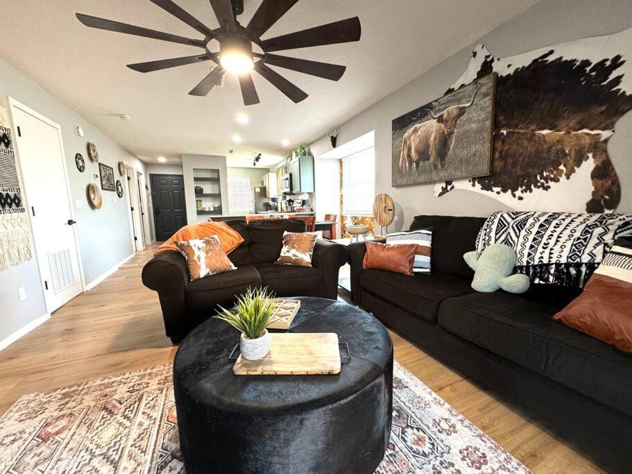 Modern Comfort: Updated Cozy Condo In Indian Point Branson Eksteriør bilde