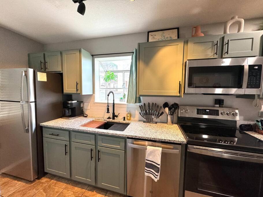 Modern Comfort: Updated Cozy Condo In Indian Point Branson Eksteriør bilde