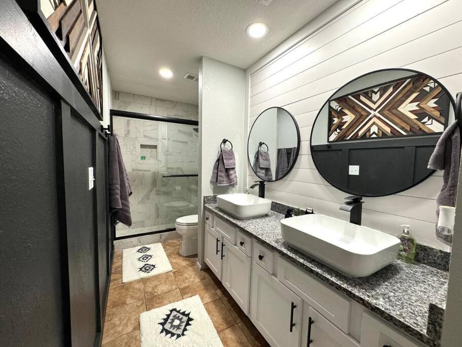 Modern Comfort: Updated Cozy Condo In Indian Point Branson Eksteriør bilde